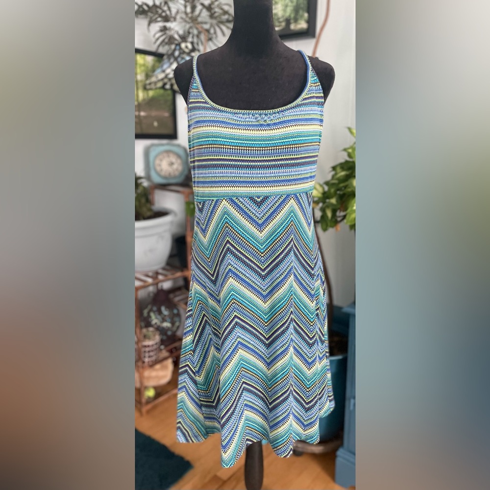 Dakini Strappy Athletic Dress Yoga Active Wear Size Large